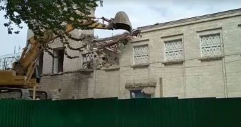 Precum Gaudeamus, așa se vrea demolată întreaga țară